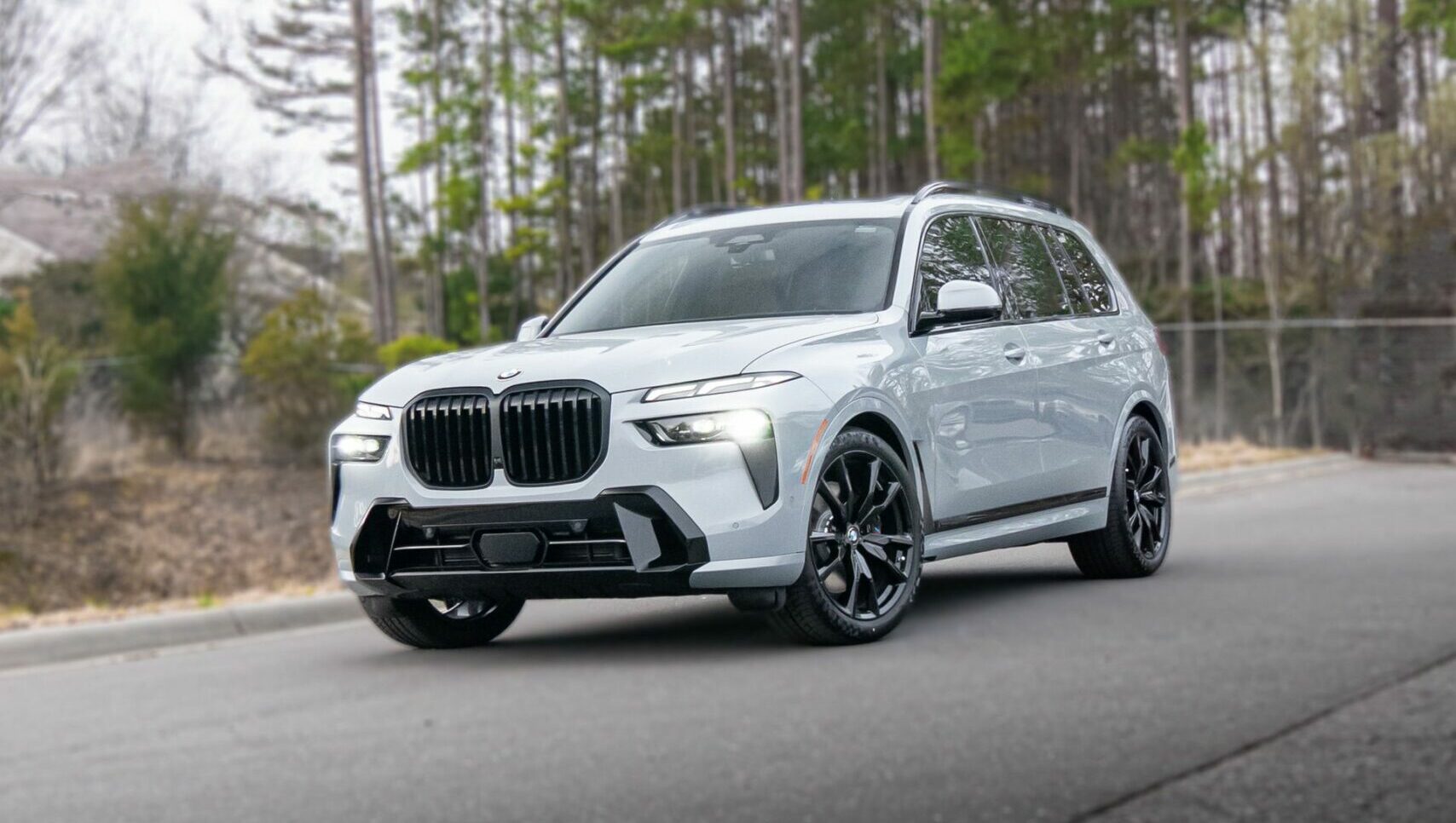 2024 Bmw X7 Reviews Lesli Janeczka